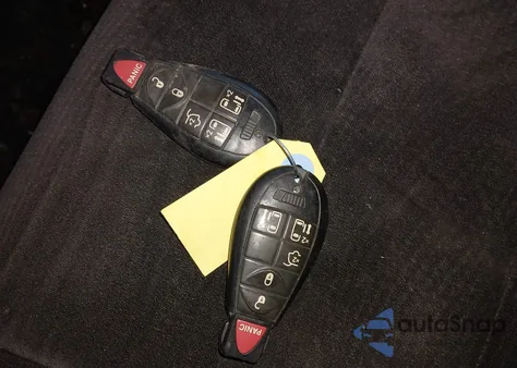 2013 Dodge Grand Caravan Sxt z USA, uszkodzony, nr VIN 2C4RDGCG8DR773078